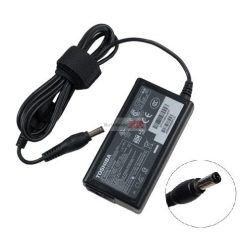 TOSHIBA 19V 2.37A 45W 5.5x2.5mm gyári laptop tápegység